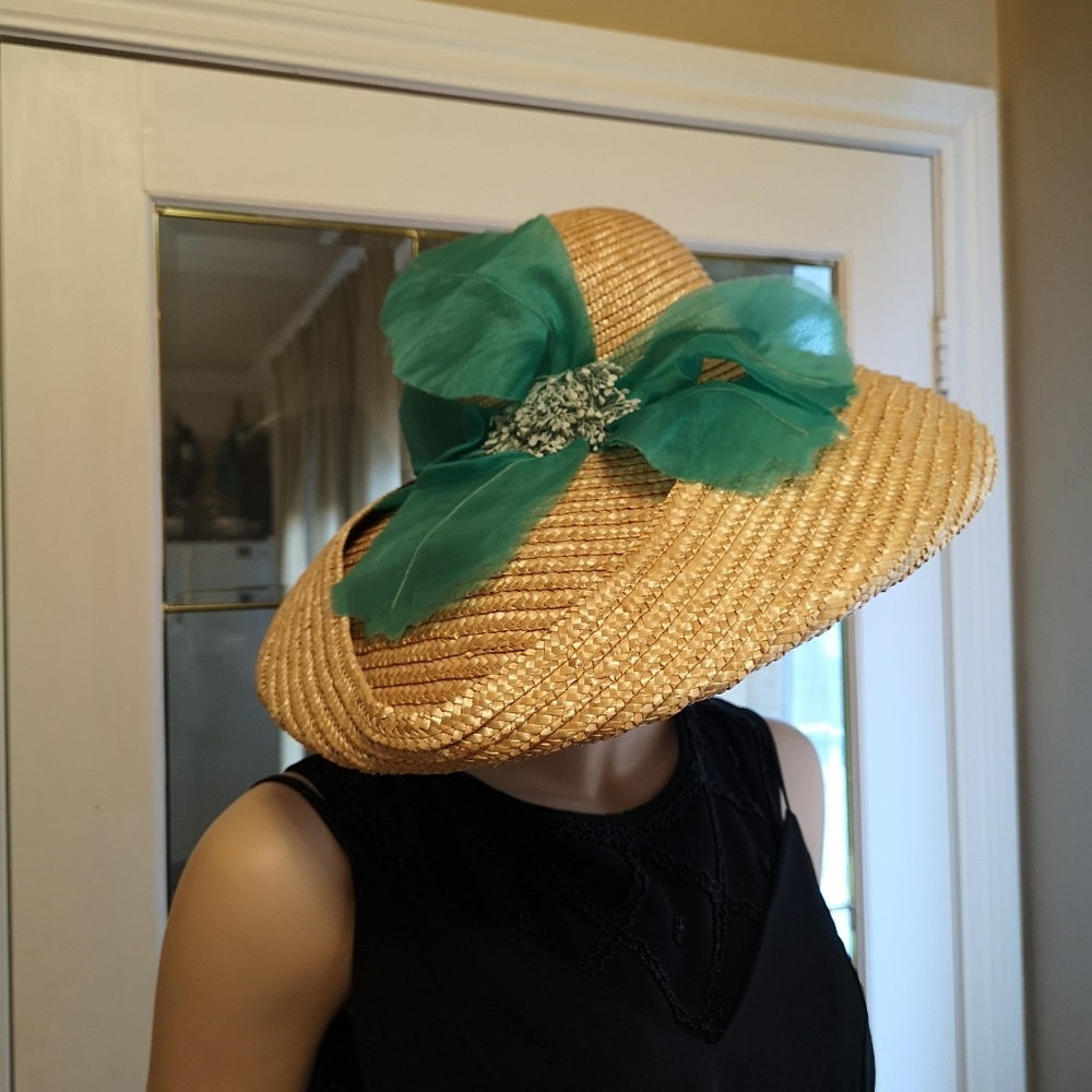Designer Straw Hat - Picture 4 of 10